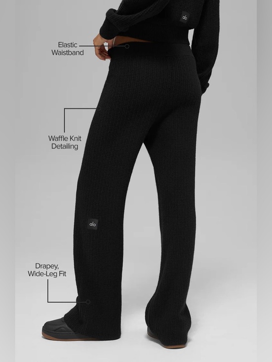 Alo Cashmere High-Waist Plush Waffle Pant in Black SZ M - Picture 5 of 13